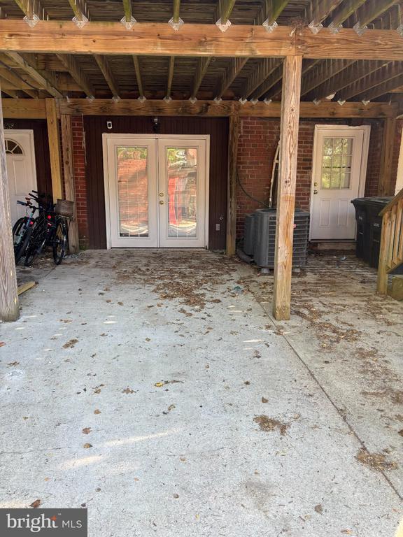 Building Photo - 1397 Sheridan St NW