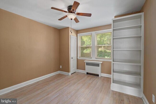 Building Photo - 5708 Rockspring Rd