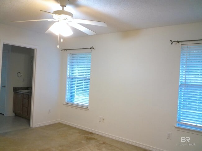 Building Photo - 108 Davison Loop