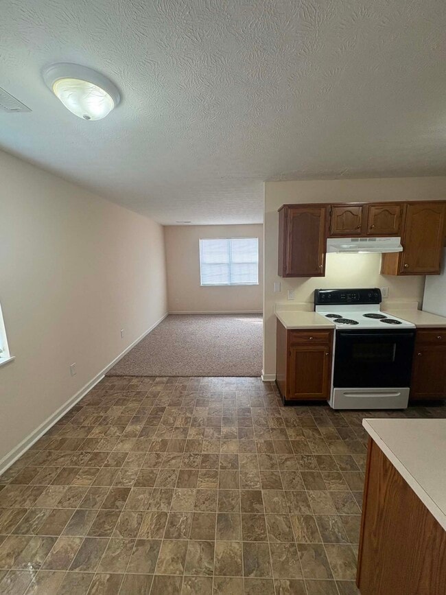 Building Photo - 1611 Flanigan Ct