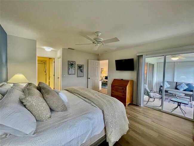 Building Photo - 5800 Sabal Trace Dr