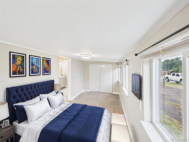 Building Photo - 404 S Race St