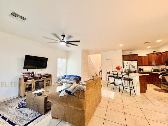 Building Photo - 10728 E Sanctuary Ridge Ln