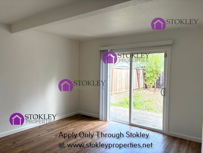 Building Photo - 2838 Loma Vista Ave