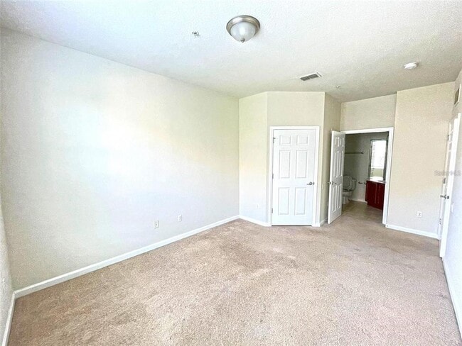 Building Photo - 3338 Robert Trent Jones Dr