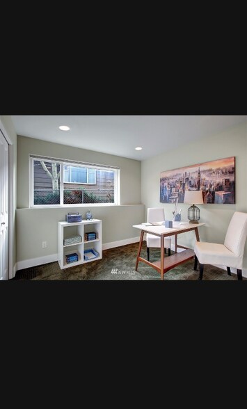 Building Photo - 6713 13th Ave NW