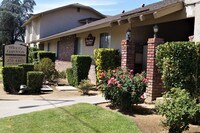 Building Photo - Winery Garden Apartments