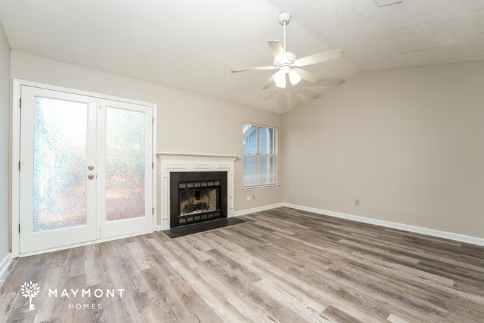 Building Photo - 1099 Old Saybrook Ct