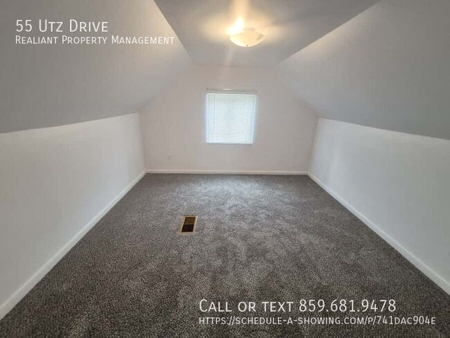 Building Photo - 55 Utz Dr