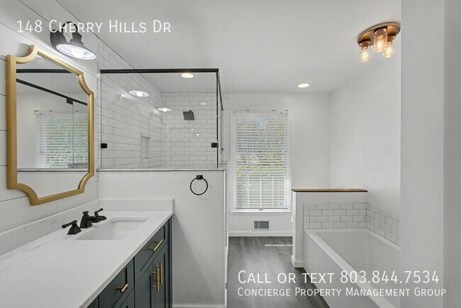 Building Photo - 148 Cherry Hills Dr