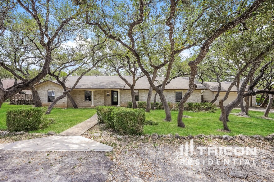 Primary Photo - 2136 Pipestone Dr