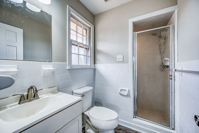 Building Photo - Beautiful Hopewell Move In Ready Home!