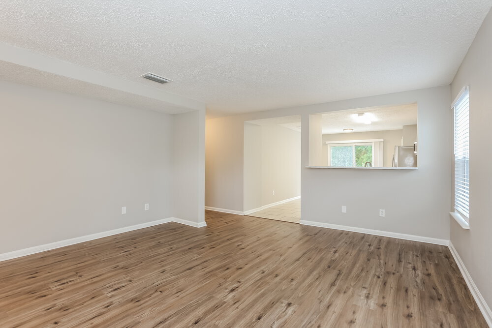 Building Photo - 5736 Birds Nest Ln