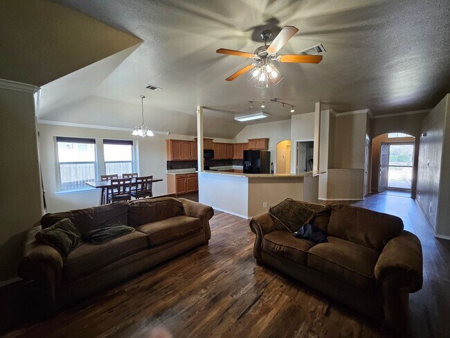 Building Photo - Newly Renovated Single Family Home | 3 BR/2BA | with Radiant barrier insulation!