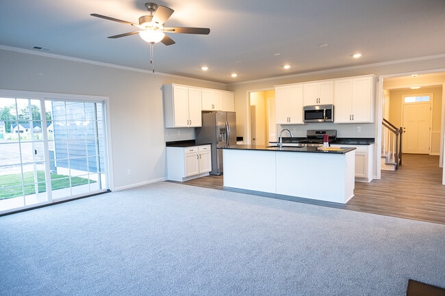 Building Photo - 2225 Captiva Ln