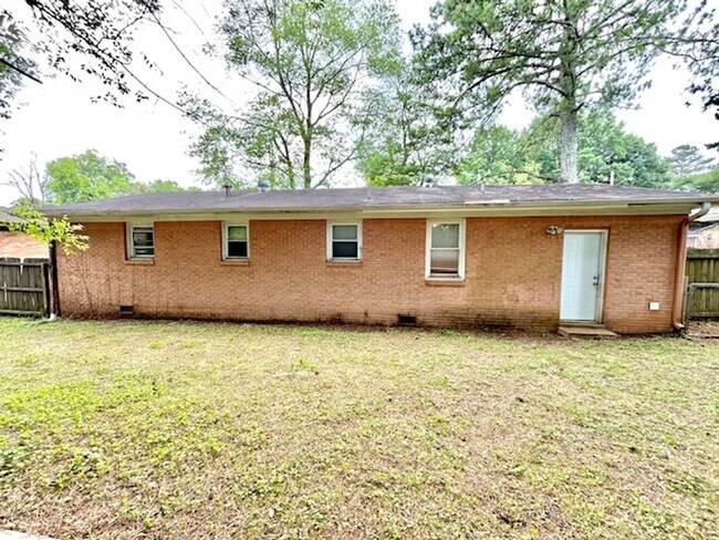 Building Photo - 4734 Bluehaven Dr NW