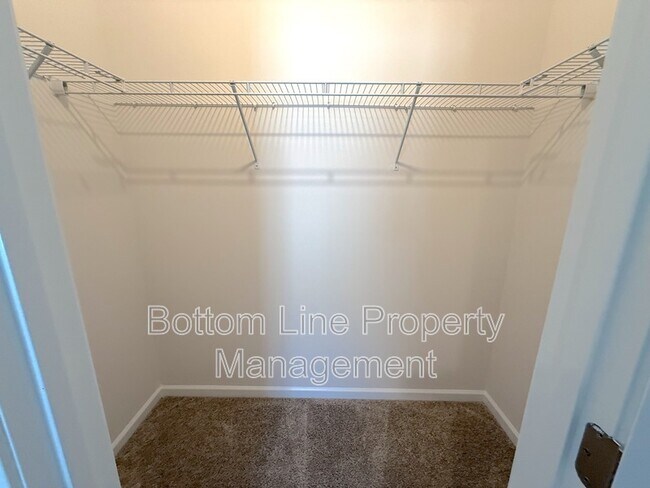 Building Photo - 3409 Glenn Hope Wy