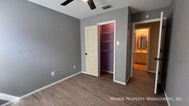 Building Photo - 5741 Duke St