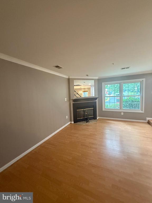 Building Photo - 13710 Creola Ct