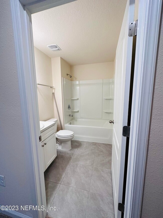 Building Photo - 49 Blue Hvn Rd