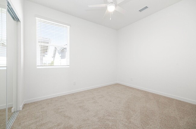Building Photo - 1/2 Off First Month's Rent - New Construct...