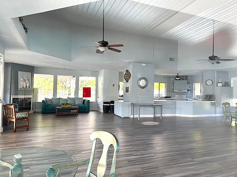 Clubhouse interior - 2010 W San Marcos Blvd