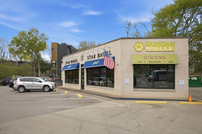 Building Photo - Sylvan Park Charm
