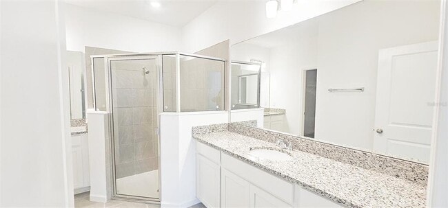 Building Photo - 413 Silver Palm Dr