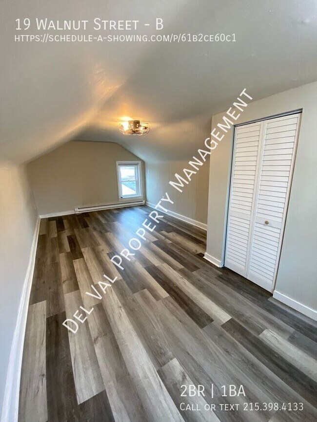 Building Photo - 19 Walnut St