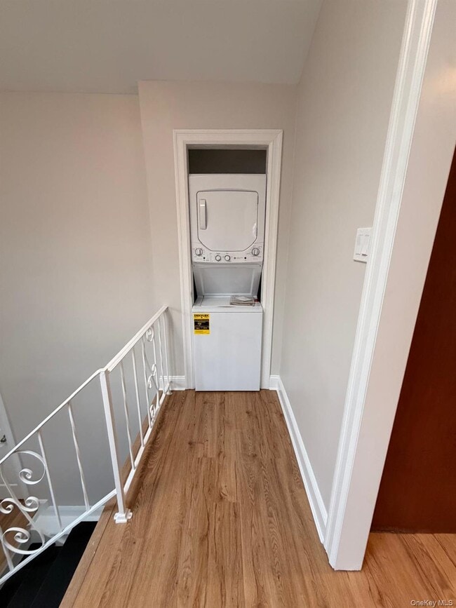 Building Photo - 740 Church St