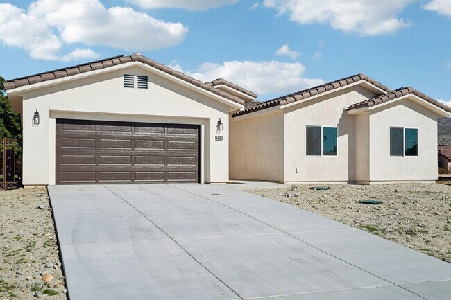 Building Photo - 64382 Spyglass Ave