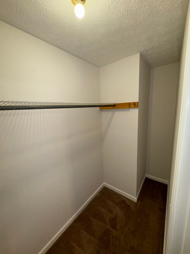 Building Photo - 1116 Windgate Cir NW