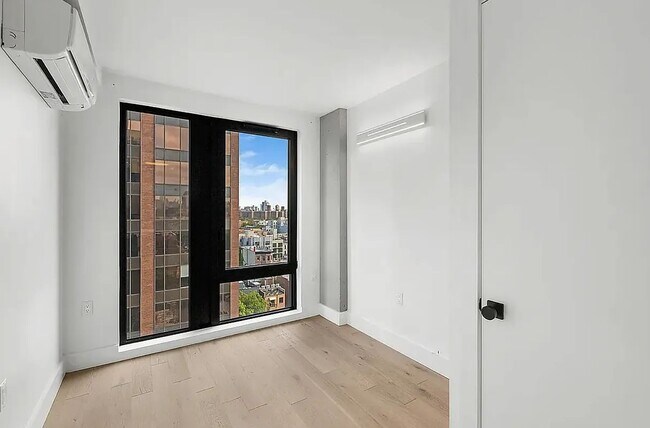 Building Photo - 60 West 125th Street