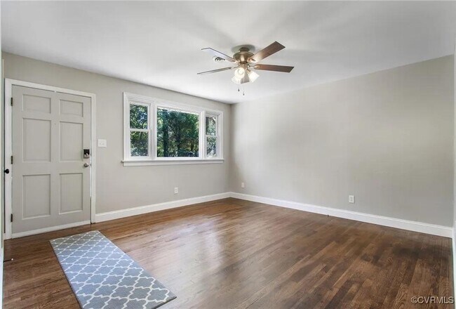 Building Photo - 63 W 29th St