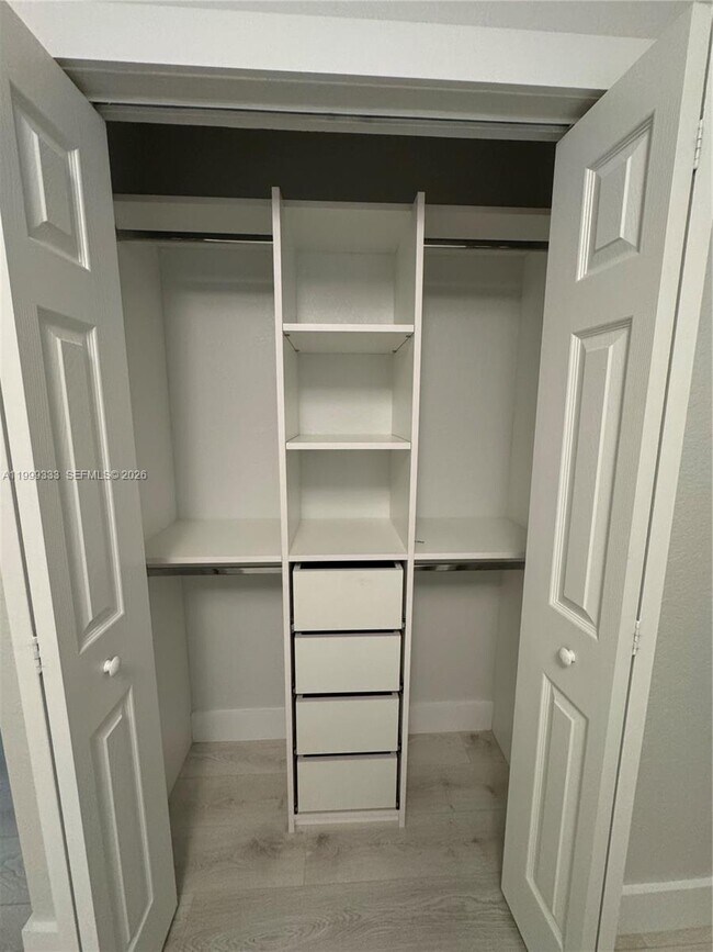 Building Photo - 11601 NW 89th St