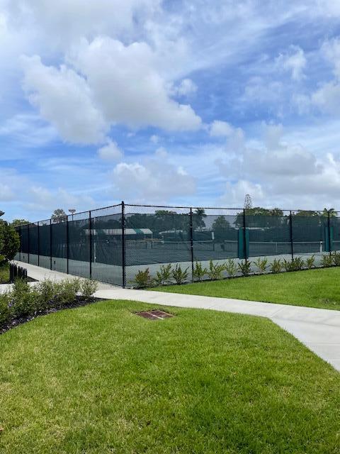 Building Photo - 5655 Via Delray Blvd