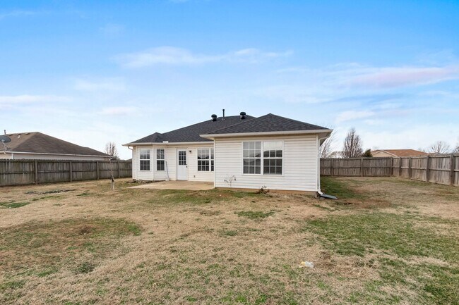 Building Photo - Great 3 bed/2 bath home in quiet Pea Ridge neighborhood!