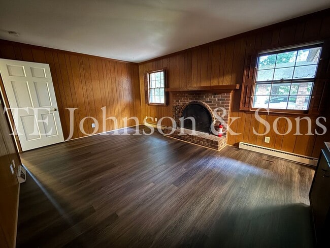 Building Photo - 2722 Winslow Ln