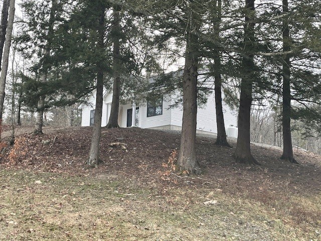 Building Photo - 159 Town Garage Rd