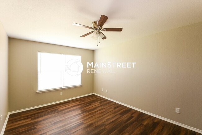 Building Photo - 3 Bedroom Pet-Friendly Home in San Antonio...