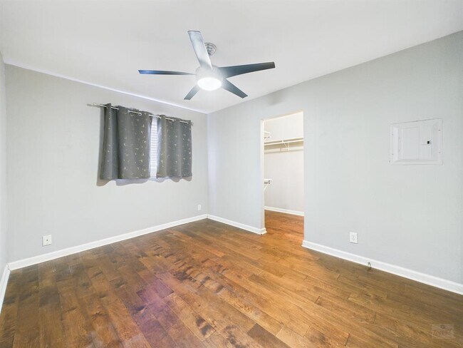 Building Photo - 3018 S 1st St