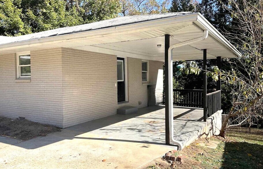Building Photo - 3466 Newberry Trail