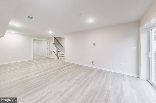 Building Photo - 13317 Petrel St