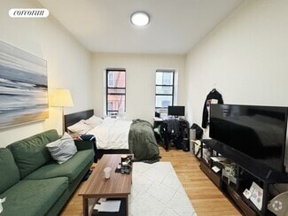 Building Photo - 439 E 74th St