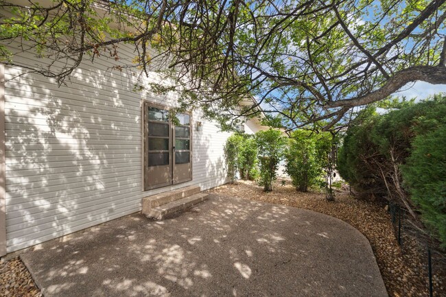 Building Photo - 2193 35th Ave Ct