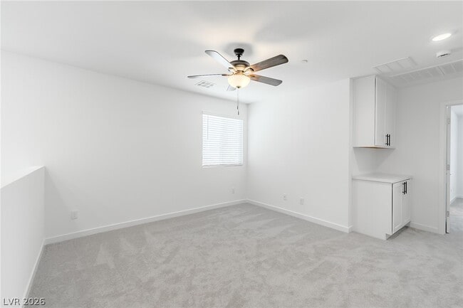 Building Photo - 873 Camargo St