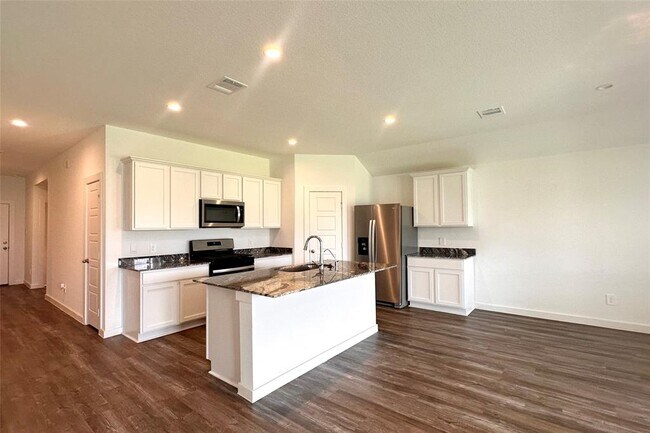 Building Photo - 8418 Kokernot Ln