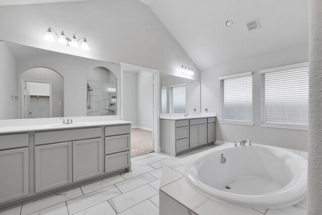 Building Photo - 8823 Haystack Rd