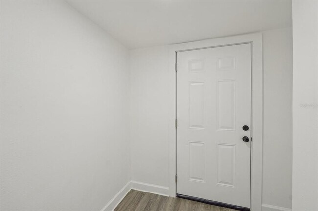 Building Photo - 2111 E Ellicott St