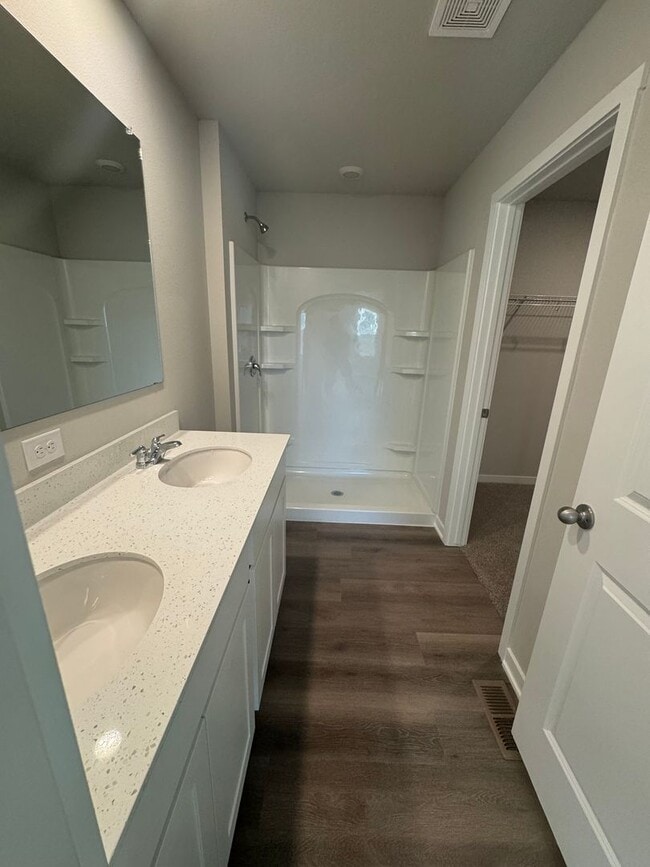 Building Photo - Your Dream Home Awaits in Gretna, NE!